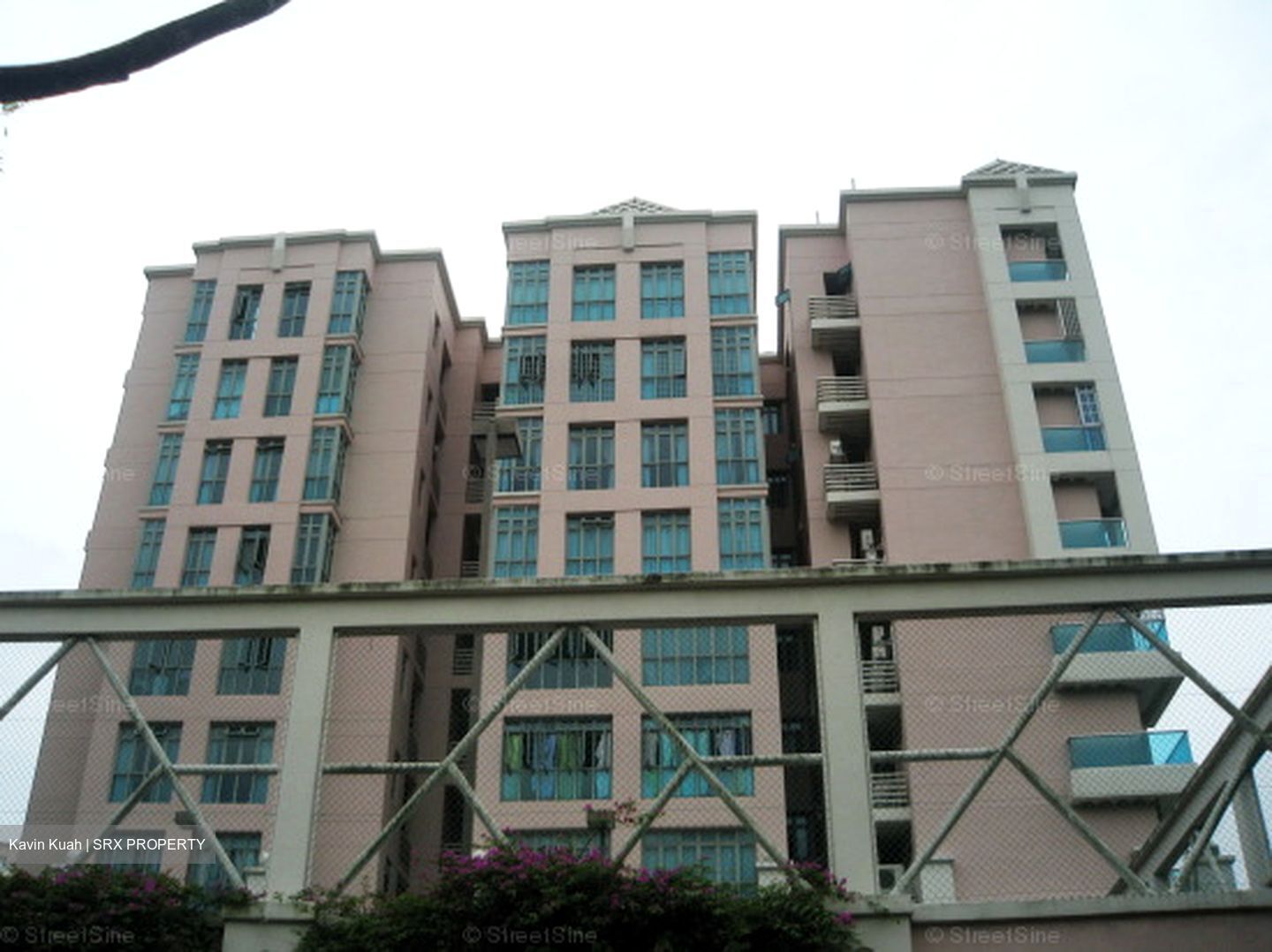 Hume Park II (D21), Condominium #618152851